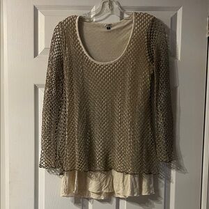 🎉 2/$20🎉 Elegant Beige Long Sleeve Mesh Top